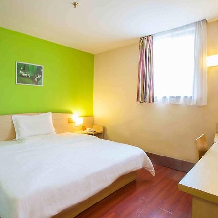 7Days Inn Foshan Shunde Ronggui Xiao Huangpu Номер фото